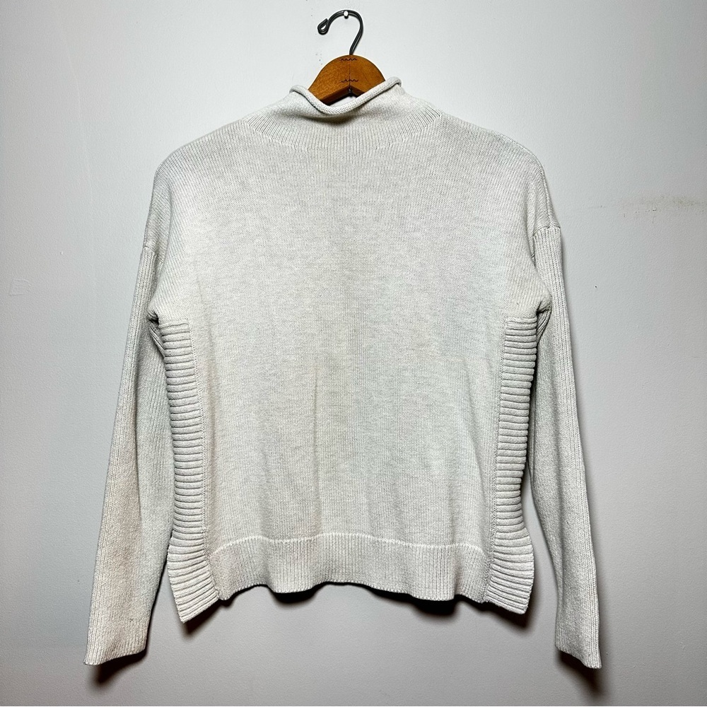Tahari Light Gray Cotton Blend Mock Neck Sweater – Cozy Ribbed Detail Sz L